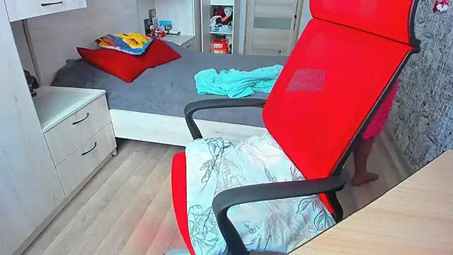 Snapshot of DUSSY_PUSSY chatting on 02-14-25, 07:49 DUSSY PUSSY online show from 02-14-25, 07:49