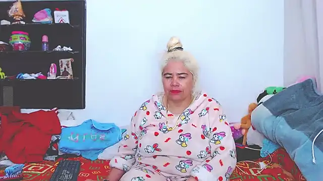 estrellita fugaz16x online show from 01-03-25, 03:27