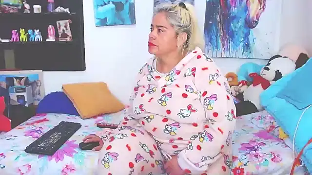 estrellita fugaz16x online show from 02-12-25, 02:56