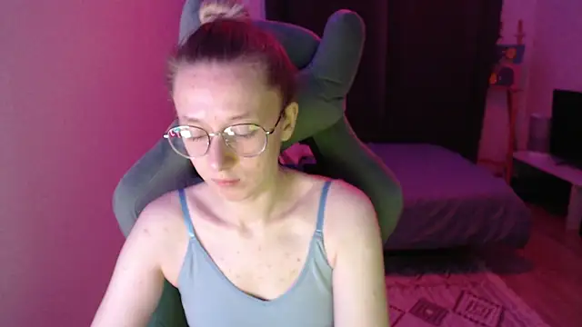 AnabelFrel online show from 09-14-25, 12:21