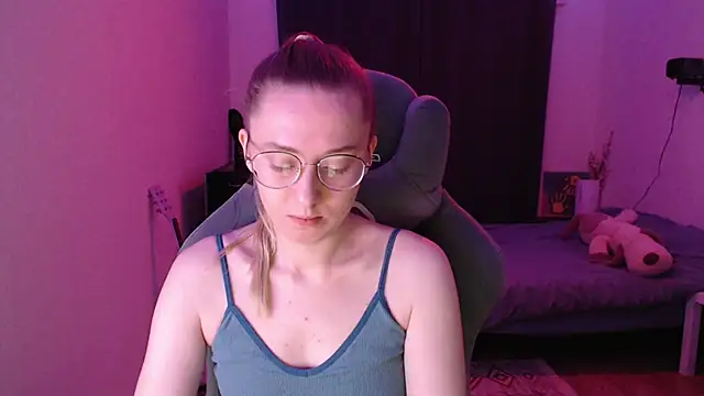 AnabelFrel online show from 01-18-26, 01:09