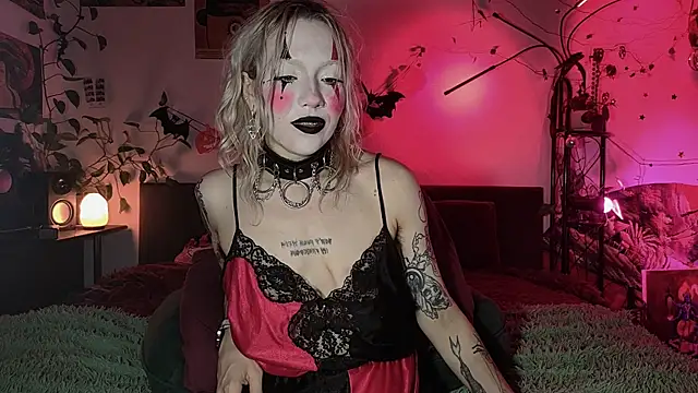 olivecum online show from 10-25-25, 01:29