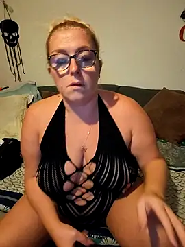 winniess40 online show from 11-03-25, 03:41