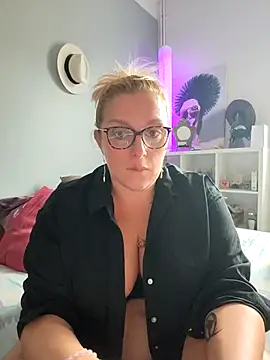 winniess40 online show from 11-17-25, 09:26