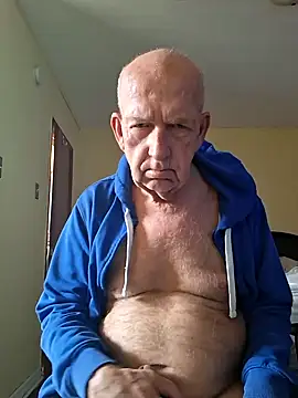 Strap  online show from 04-16-26, 03:57