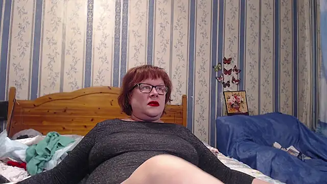 AMARILLIS online show from 04-10-26, 07:40