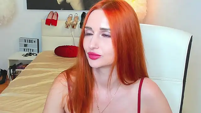 Red Fairy  online show from 06-06-26, 05:56