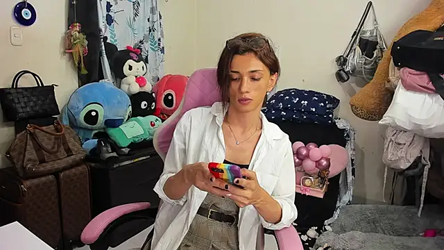 Snapshot of Lawrncesofiets chatting on 01-16-25, 04:39 Lawrncesofiets online show from 01-16-25, 04:39