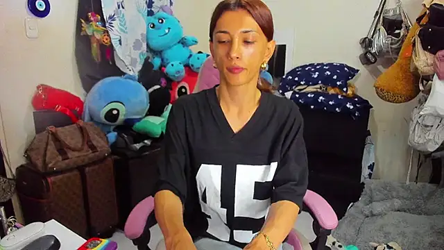 Snapshot of Lawrncesofiets chatting on 01-19-25, 04:36 Lawrncesofiets online show from 01-19-25, 04:36