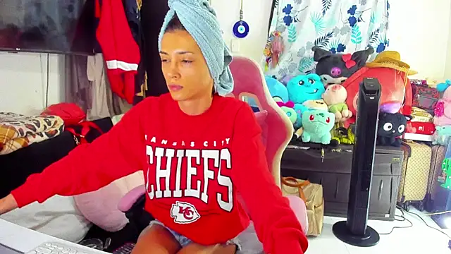 Snapshot of Lawrncesofiets chatting on 02-05-25, 10:22 Lawrncesofiets online show from 02-05-25, 10:22