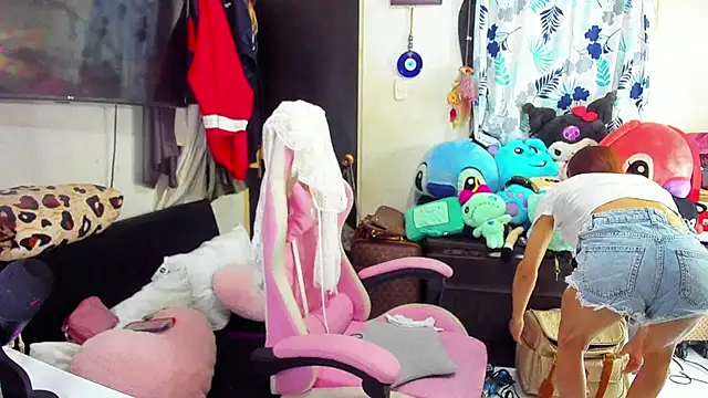 Snapshot of Lawrncesofiets chatting on 02-06-25, 03:09 Lawrncesofiets online show from 02-06-25, 03:09