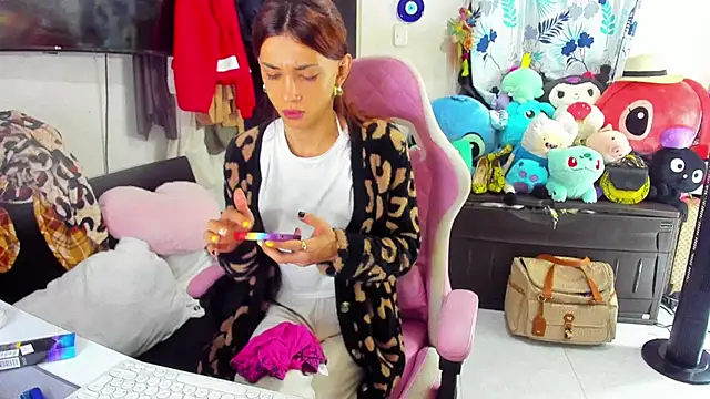 Snapshot of Lawrncesofiets chatting on 02-12-25, 01:59 Lawrncesofiets online show from 02-12-25, 01:59