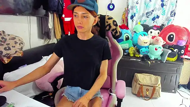 Snapshot of Lawrncesofiets chatting on 02-16-25, 09:05 Lawrncesofiets online show from 02-16-25, 09:05