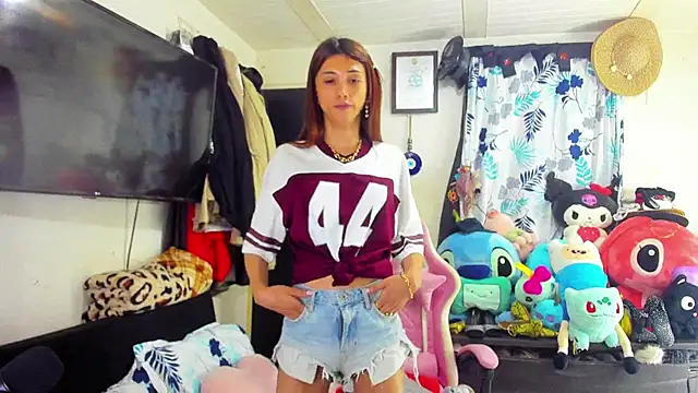 Snapshot of Lawrncesofiets chatting on 03-07-25, 06:11 Lawrncesofiets online show from 03-07-25, 06:11