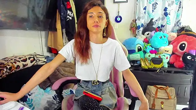 Snapshot of Lawrncesofiets chatting on 03-21-25, 10:50 Lawrncesofiets online show from 03-21-25, 10:50