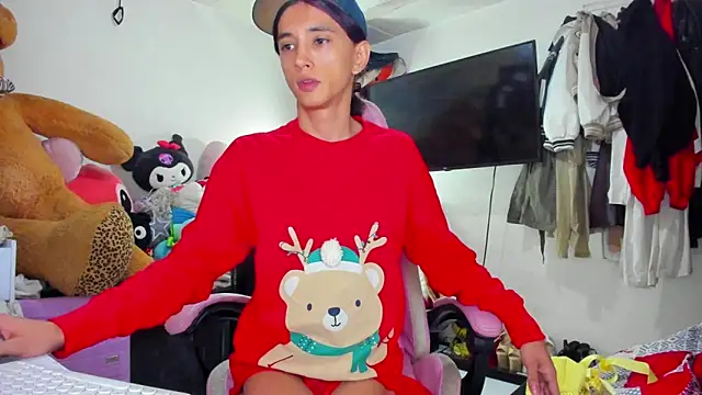 Snapshot of Lawrncesofiets chatting on 11-18-25, 04:11 Lawrncesofiets online show from 11-18-25, 04:11