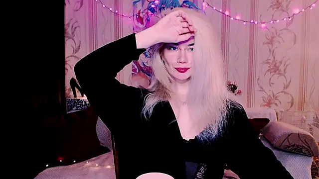 xxxcharismaaa online show from 04-24-26, 04:26