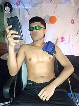 pinedasex777 online show from 10-10-25, 10:36