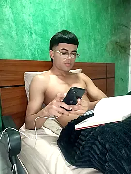 pinedasex777 online show from 10-12-25, 11:31