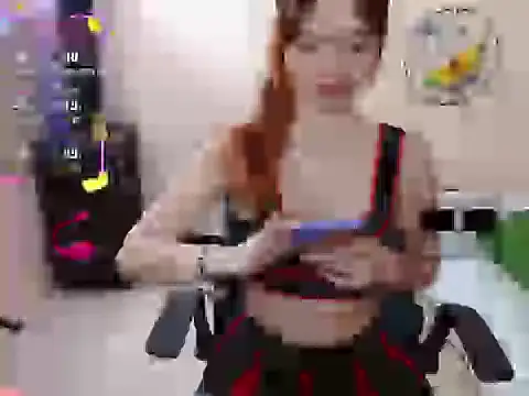 miss tinnymafe online show from 09-18-25, 03:41