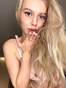 AnikaBest online show from 09-30-25, 08:58