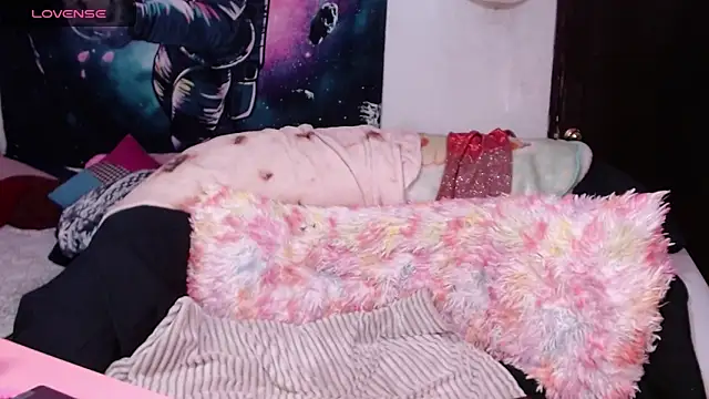 lil daisy7 online show from 01-10-25, 02:57