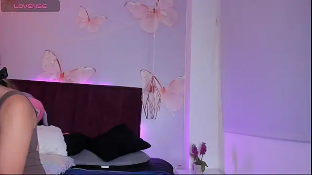 Vivi prinncess online show from 03-12-26, 12:06