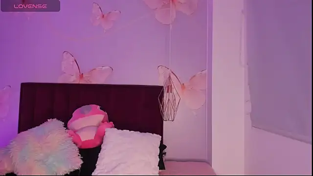 Vivi prinncess online show from 03-17-26, 11:52