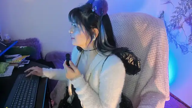 Sammysammy  online show from 10-12-25, 07:40