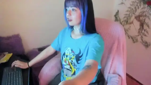 Sammysammy  online show from 10-19-25, 09:21