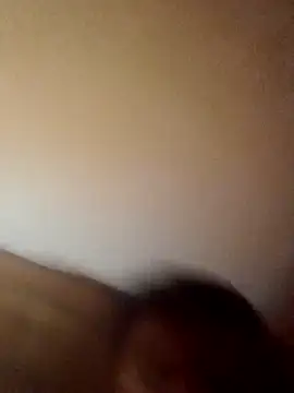 Snapshot of Lucarasta chatting on 10-11-25, 02:00 Lucarasta online show from 10-11-25, 02:00