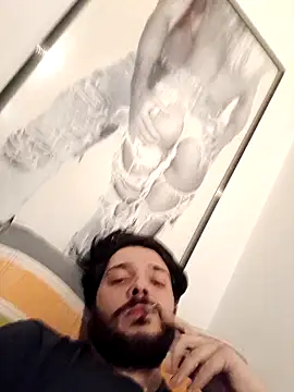 Snapshot of Lucarasta chatting on 02-21-26, 07:59 Lucarasta online show from 02-21-26, 07:59