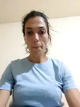 Snapshot of JoLeNe27 chatting on 09-25-25, 06:11 JoLeNe27 online show from 09-25-25, 06:11