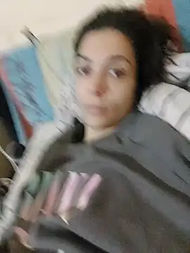 Snapshot of JoLeNe27 chatting on 10-17-25, 04:59 JoLeNe27 online show from 10-17-25, 04:59