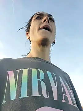 Snapshot of JoLeNe27 chatting on 11-02-25, 02:19 JoLeNe27 online show from 11-02-25, 02:19