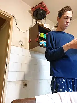 JoLeNe27 online show from 04-11-26, 05:45