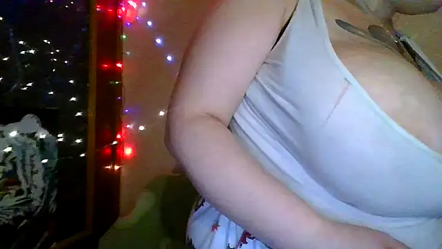 Snapshot of Mandy_Belcher chatting on 11-25-25, 08:31 Mandy Belcher online show from 11-25-25, 08:31