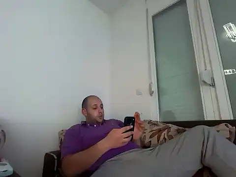 Snapshot of Flakka95 chatting on 02-01-26, 05:17 Flakka95 online show from 02-01-26, 05:17