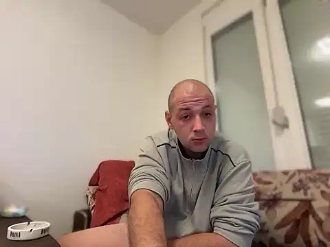 Snapshot of Flakka95 chatting on 02-10-26, 11:31 Flakka95 online show from 02-10-26, 11:31