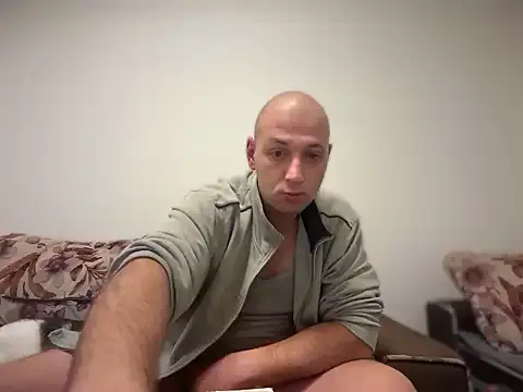 Snapshot of Flakka95 chatting on 02-26-26, 01:04 Flakka95 online show from 02-26-26, 01:04