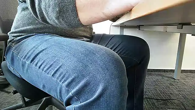 69bezfleku online show from 01-16-25, 08:33