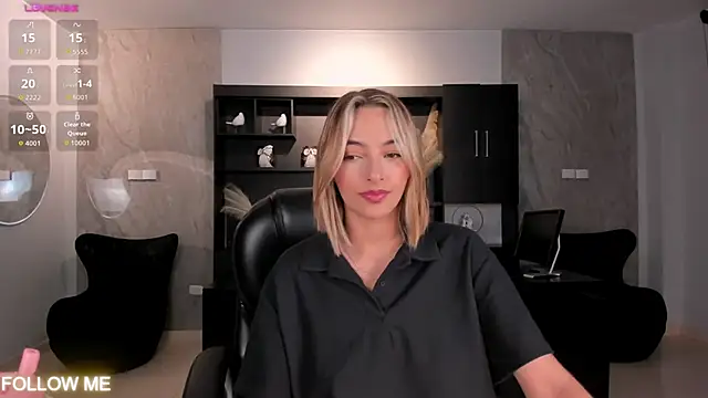 Snapshot of MelissaMoore_ chatting on 05-15-26, 09:27 MelissaMoore online show from 05-15-26, 09:27