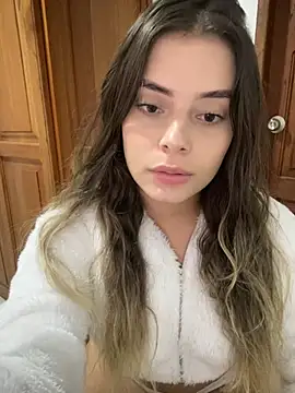 Miss valeriaa online show from 12-11-24, 12:23