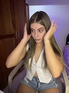 Miss valeriaa online show from 03-06-25, 03:45