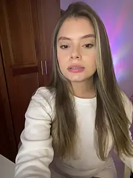 Miss valeriaa online show from 03-19-25, 11:47