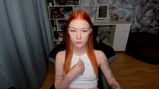 litl Mia online show from 09-15-25, 02:17