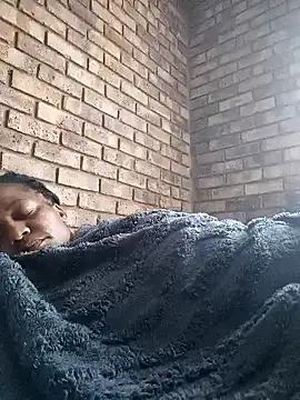 Galcraze online show from 02-17-25, 01:32