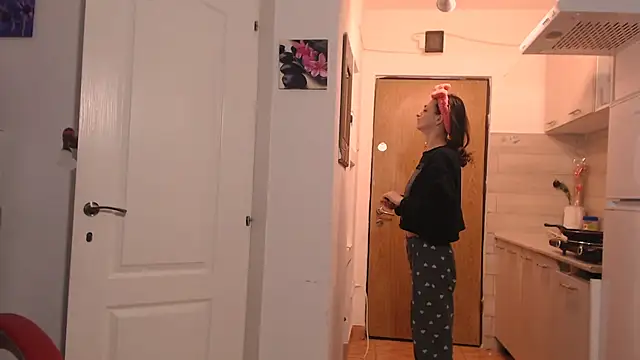 simyhvn online show from 02-28-26, 05:41