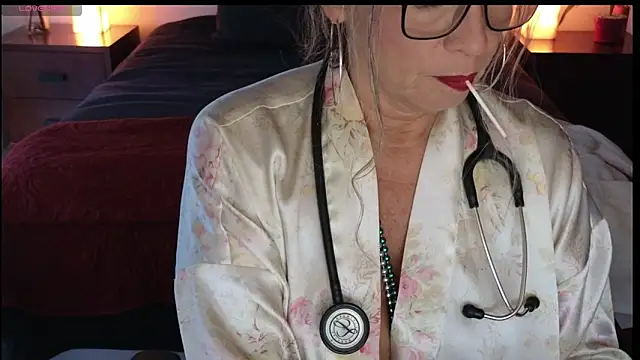 milfettefab online show from 12-07-24, 09:22