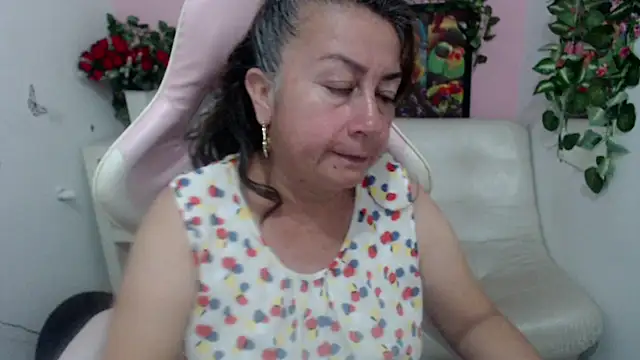 stepmother 105 online show from 09-30-25, 07:52